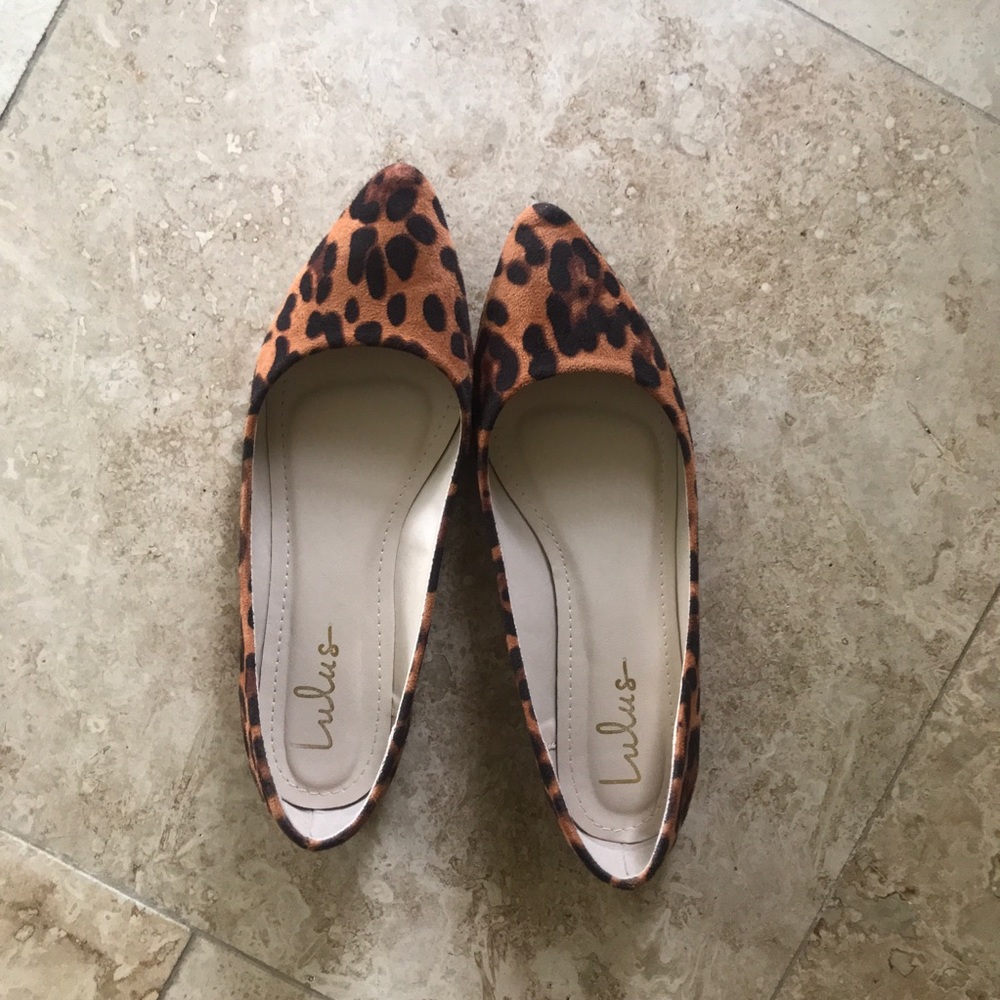 Lulu’s Leopard Print, Pointed Toe Ballet Flats
